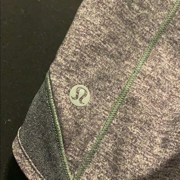 Lululemon shorts - Picture 3 of 4